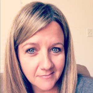 Meet your Posher, Laurie